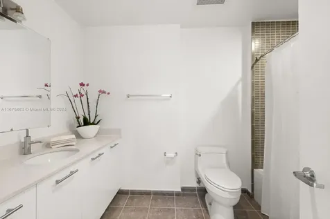 3449 NE 1 Avenue Miami FL 33137