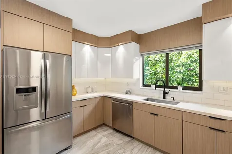623 Grand Concourse Miami Shores FL 33138
