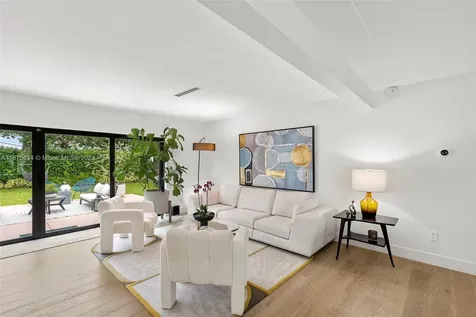 623 Grand Concourse Miami Shores FL 33138
