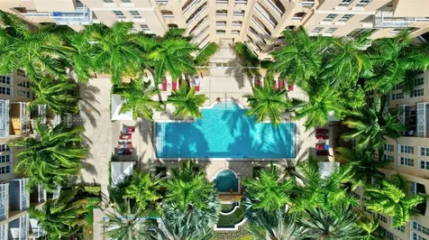 3001 NE 185th Street Aventura FL 33180