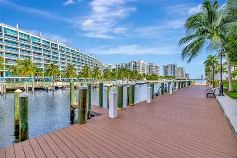 3001 NE 185th Street Aventura FL 33180