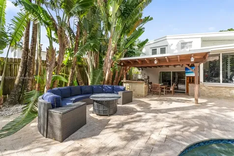 2518 Whale Harbor Lane Fort Lauderdale FL 33312