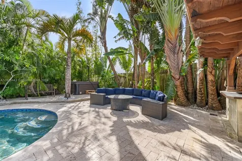 2518 Whale Harbor Lane Fort Lauderdale FL 33312