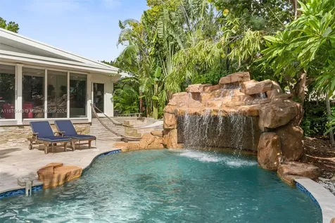 2518 Whale Harbor Lane Fort Lauderdale FL 33312