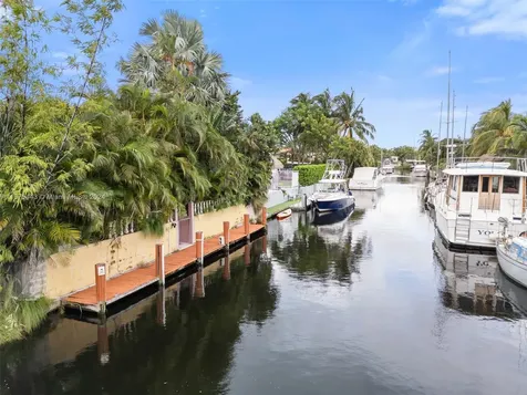 2518 Whale Harbor Lane Fort Lauderdale FL 33312