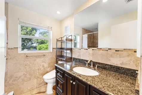 2518 Whale Harbor Lane Fort Lauderdale FL 33312