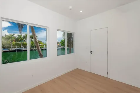 1975 Calais Drive Miami Beach FL 33141