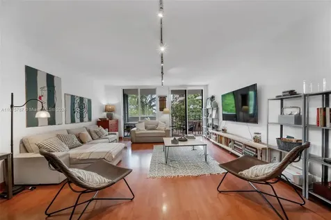 181 Crandon Boulevard Key Biscayne FL 33149