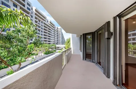 181 Crandon Boulevard Key Biscayne FL 33149