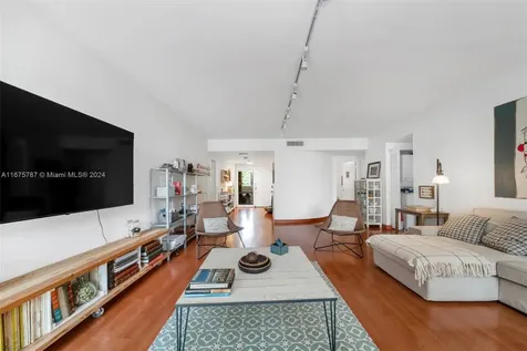 181 Crandon Boulevard Key Biscayne FL 33149