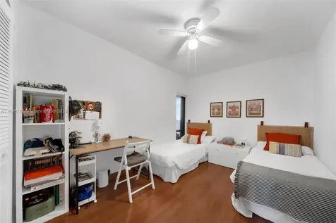 181 Crandon Boulevard Key Biscayne FL 33149