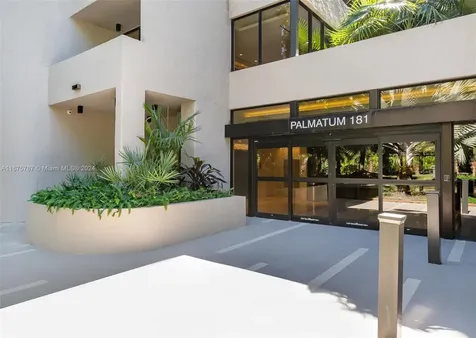 181 Crandon Boulevard Key Biscayne FL 33149