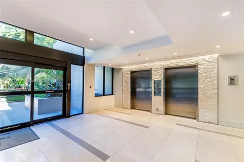 181 Crandon Boulevard Key Biscayne FL 33149