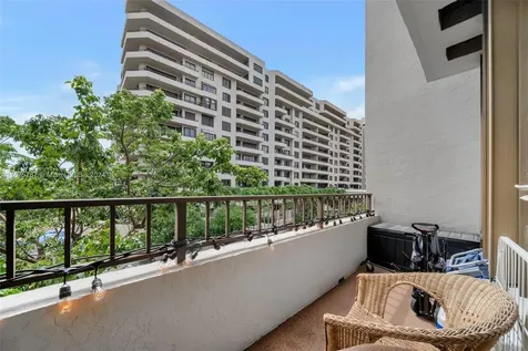 181 Crandon Boulevard Key Biscayne FL 33149