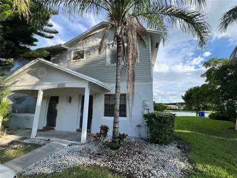 10524 NW 6th Street Pembroke Pines FL 33026