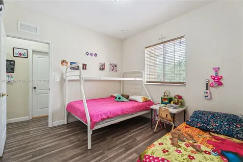 21481 SW 85th Avenue Cutler Bay FL 33189