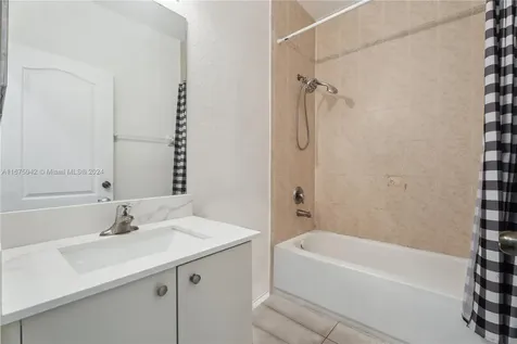 21481 SW 85th Avenue Cutler Bay FL 33189