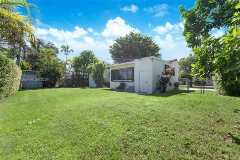 8451 SW 29th Street Miami FL 33155