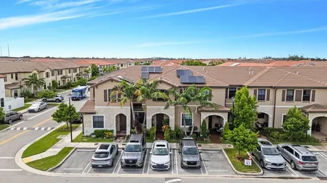 3384 W 106th Terrace Hialeah FL 33018