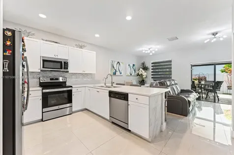 3384 W 106th Terrace Hialeah FL 33018