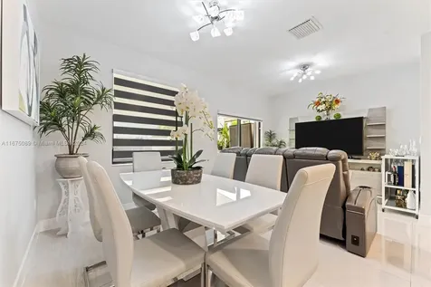3384 W 106th Terrace Hialeah FL 33018