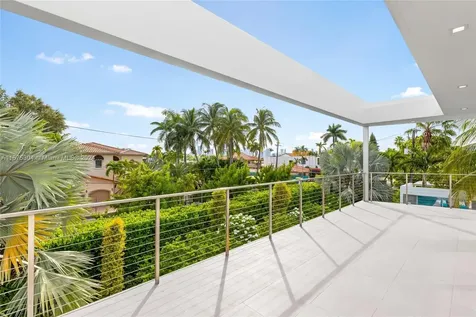 65 S Hibiscus Drive Miami Beach FL 33139