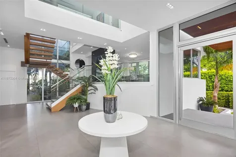 65 S Hibiscus Drive Miami Beach FL 33139