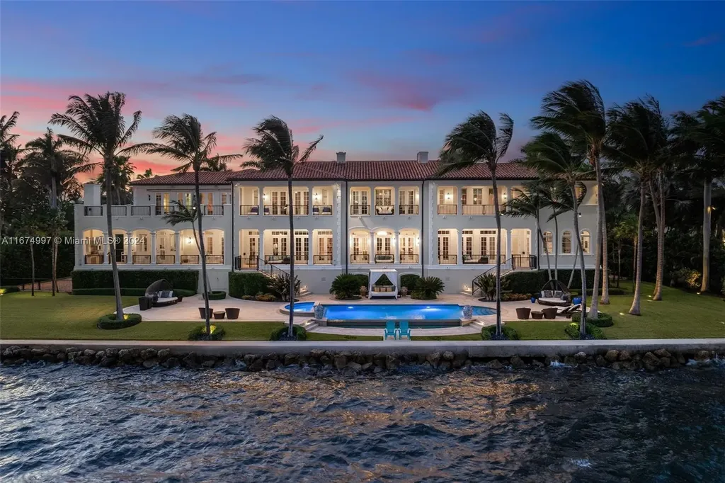 33 Arvida Parkway Coral Gables FL 33156