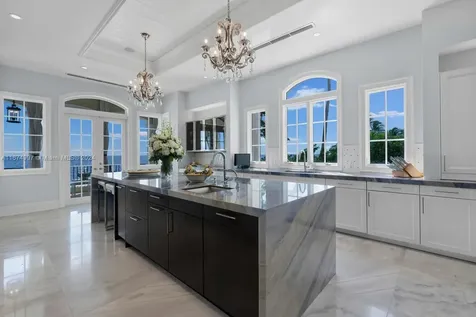 33 Arvida Parkway Coral Gables FL 33156