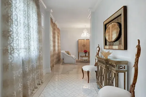 33 Arvida Parkway Coral Gables FL 33156