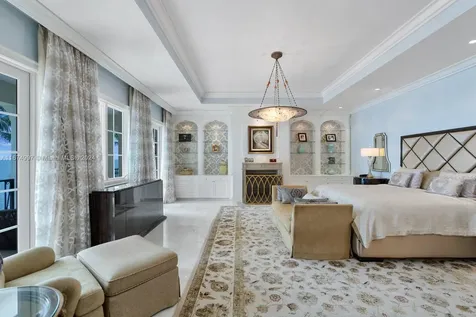 33 Arvida Parkway Coral Gables FL 33156