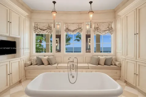 33 Arvida Parkway Coral Gables FL 33156