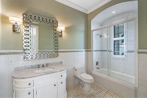 33 Arvida Parkway Coral Gables FL 33156