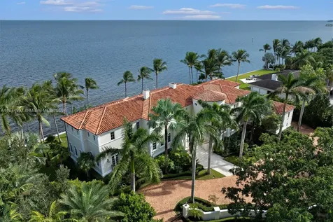 33 Arvida Parkway Coral Gables FL 33156