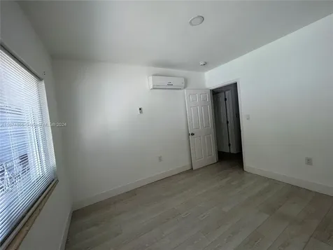 242 NE 55th Terrace Miami FL 33137