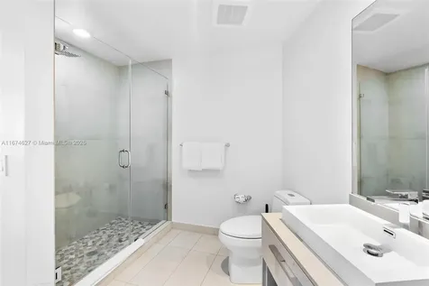 4111 S Ocean Drive Hollywood FL 33019
