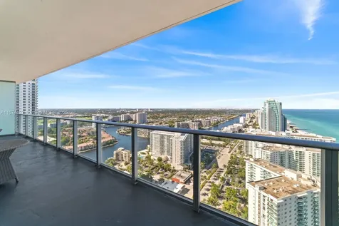 4111 S Ocean Drive Hollywood FL 33019