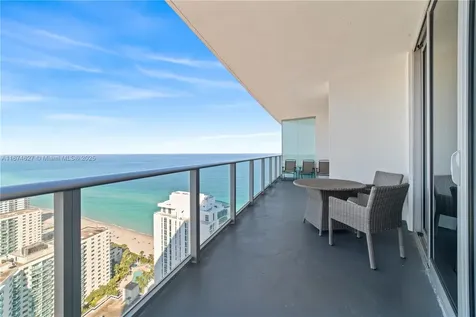 4111 S Ocean Drive Hollywood FL 33019