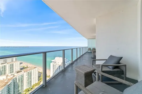 4111 S Ocean Drive Hollywood FL 33019