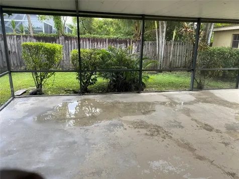 16615 SW 93rd Court Palmetto Bay FL 33157