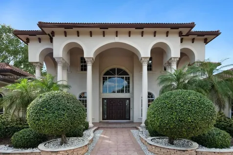 3151 E Stonebrook Circle Davie FL 33330