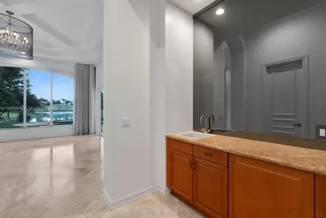 3151 E Stonebrook Circle Davie FL 33330
