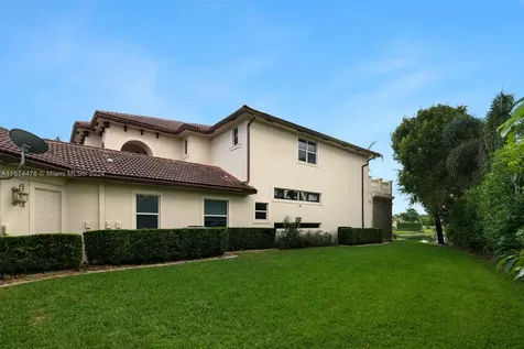 3151 E Stonebrook Circle Davie FL 33330