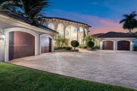 3151 E Stonebrook Circle Davie FL 33330