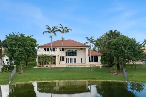 3151 E Stonebrook Circle Davie FL 33330