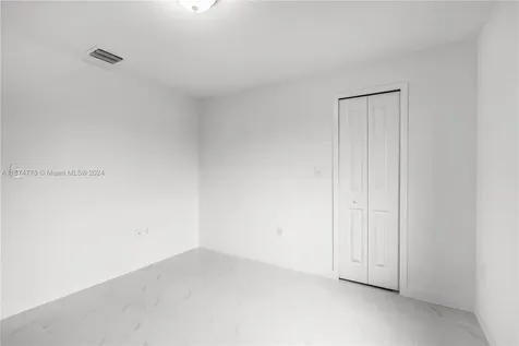 1231 NW 9th Avenue Florida City FL 33034
