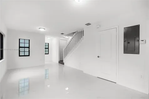 1231 NW 9th Avenue Florida City FL 33034
