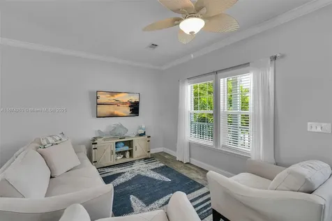 121 Venetian Drive Islamorada FL 33036