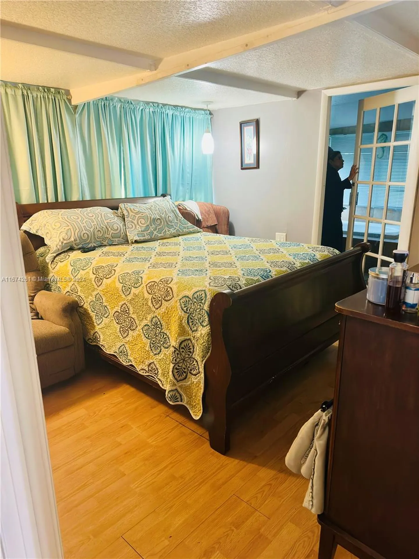 523 S 61st Avenue Hollywood FL 33023