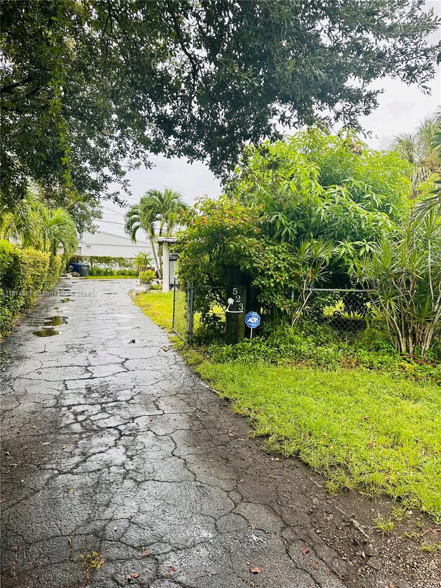 523 S 61st Avenue Hollywood FL 33023